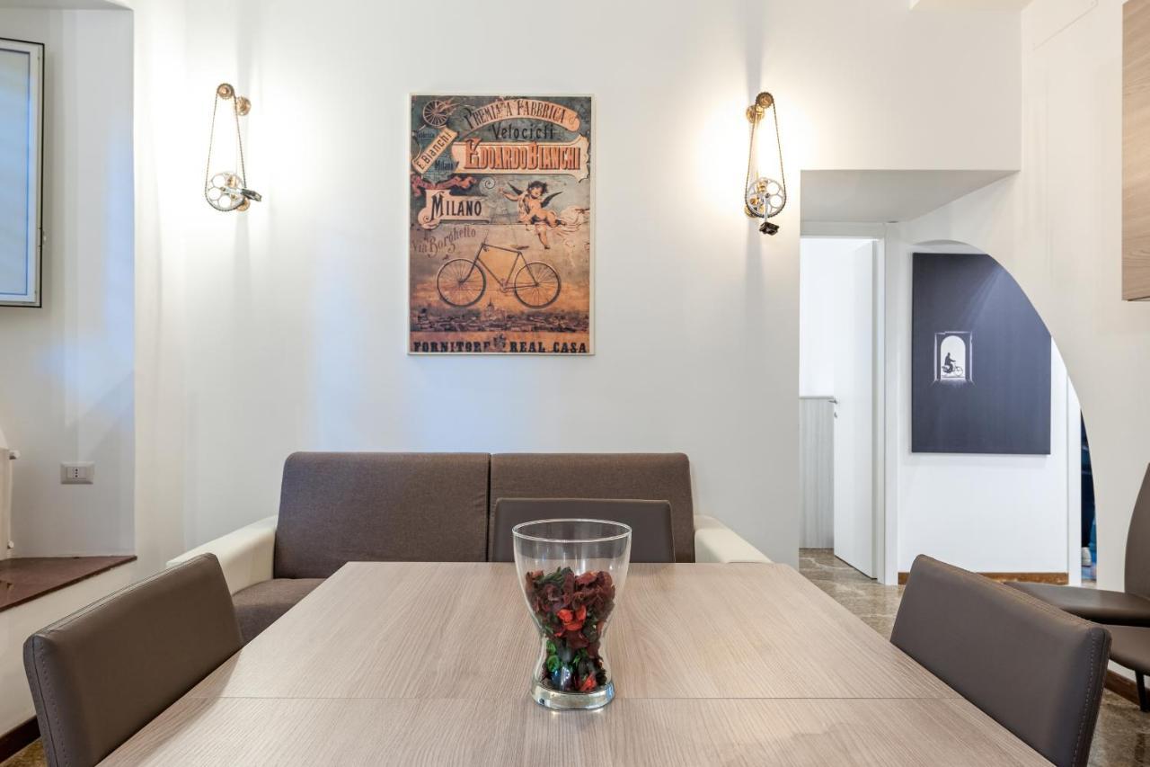 Tour De Apartment Rom